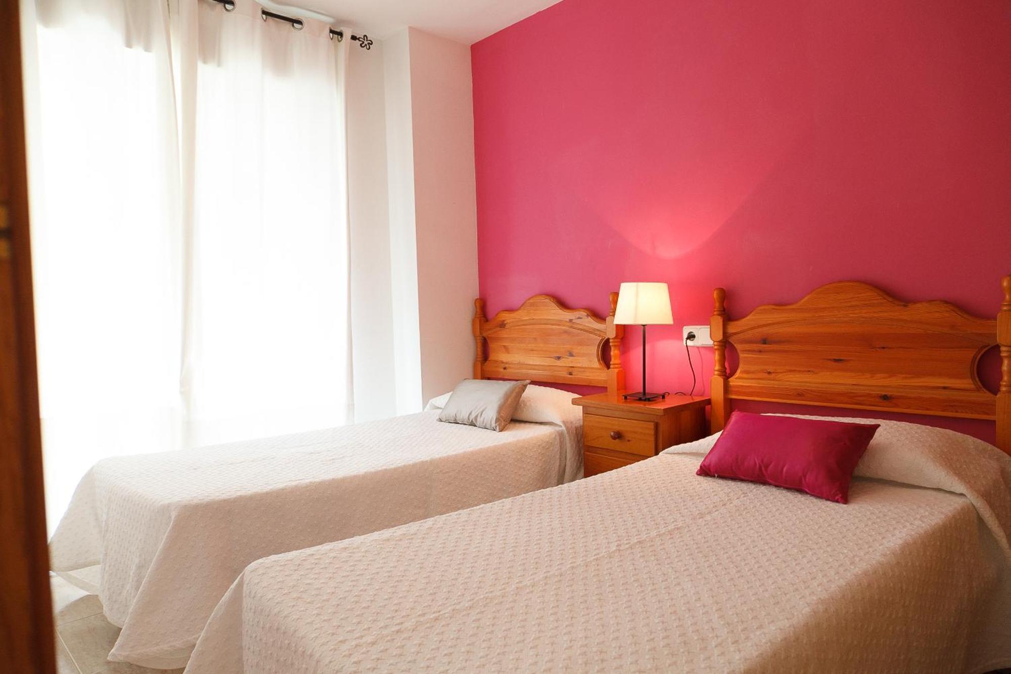 Ferienwohnung Uhc Larimar Family Complex Salou Exterior foto